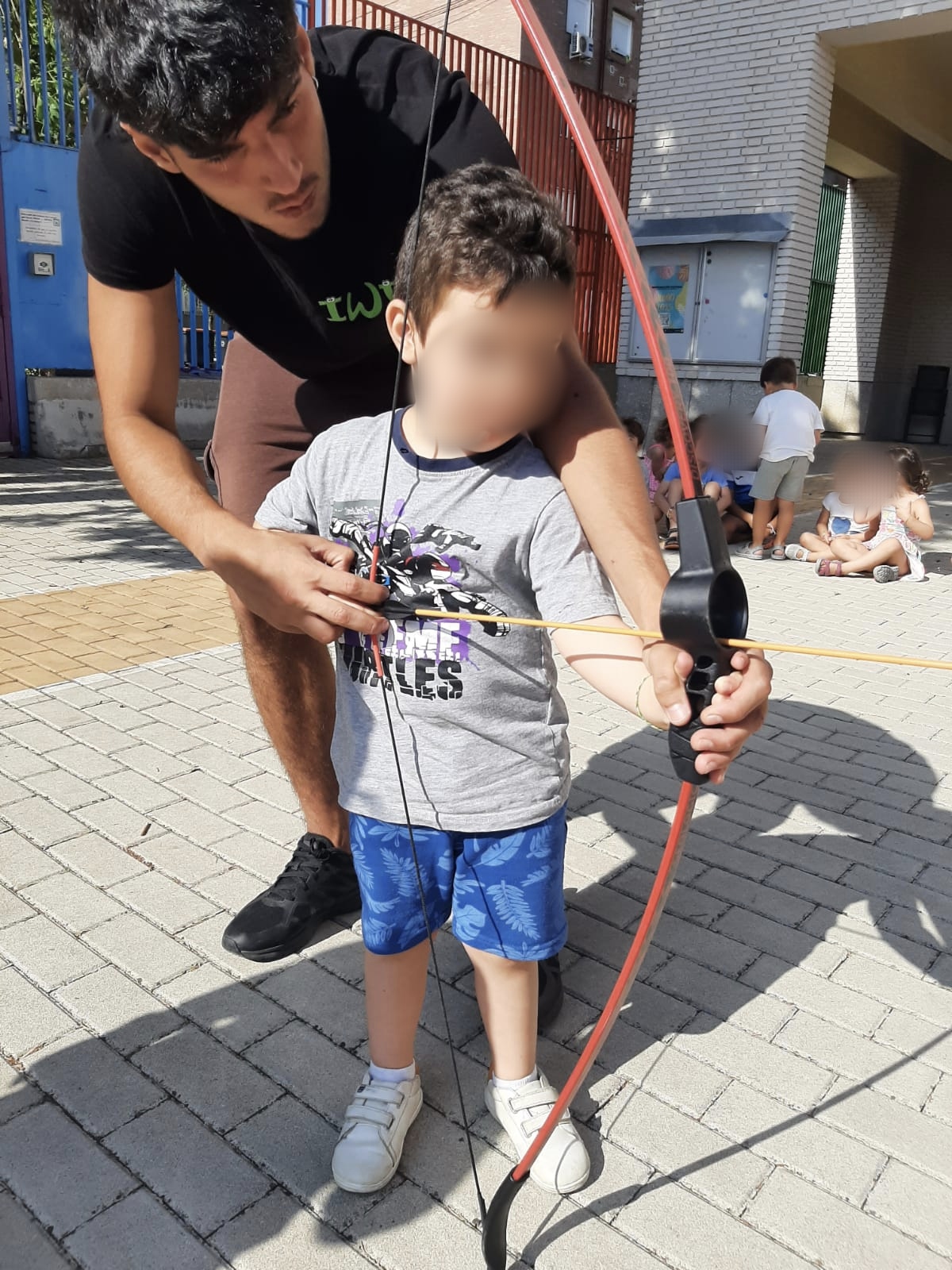 DIVERSIÓN EN CADA INSTANTE